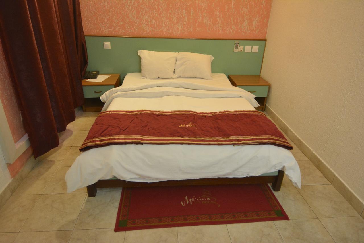 Merina Hotel Yaoundé Exterior foto